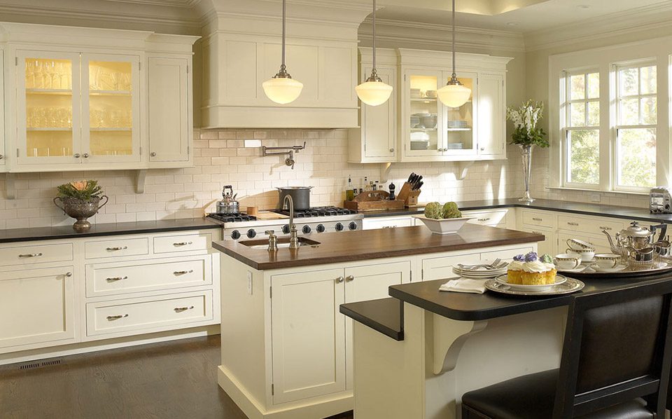 Benefits of Hiring Gap Painting to Update Kitchen Cabinets